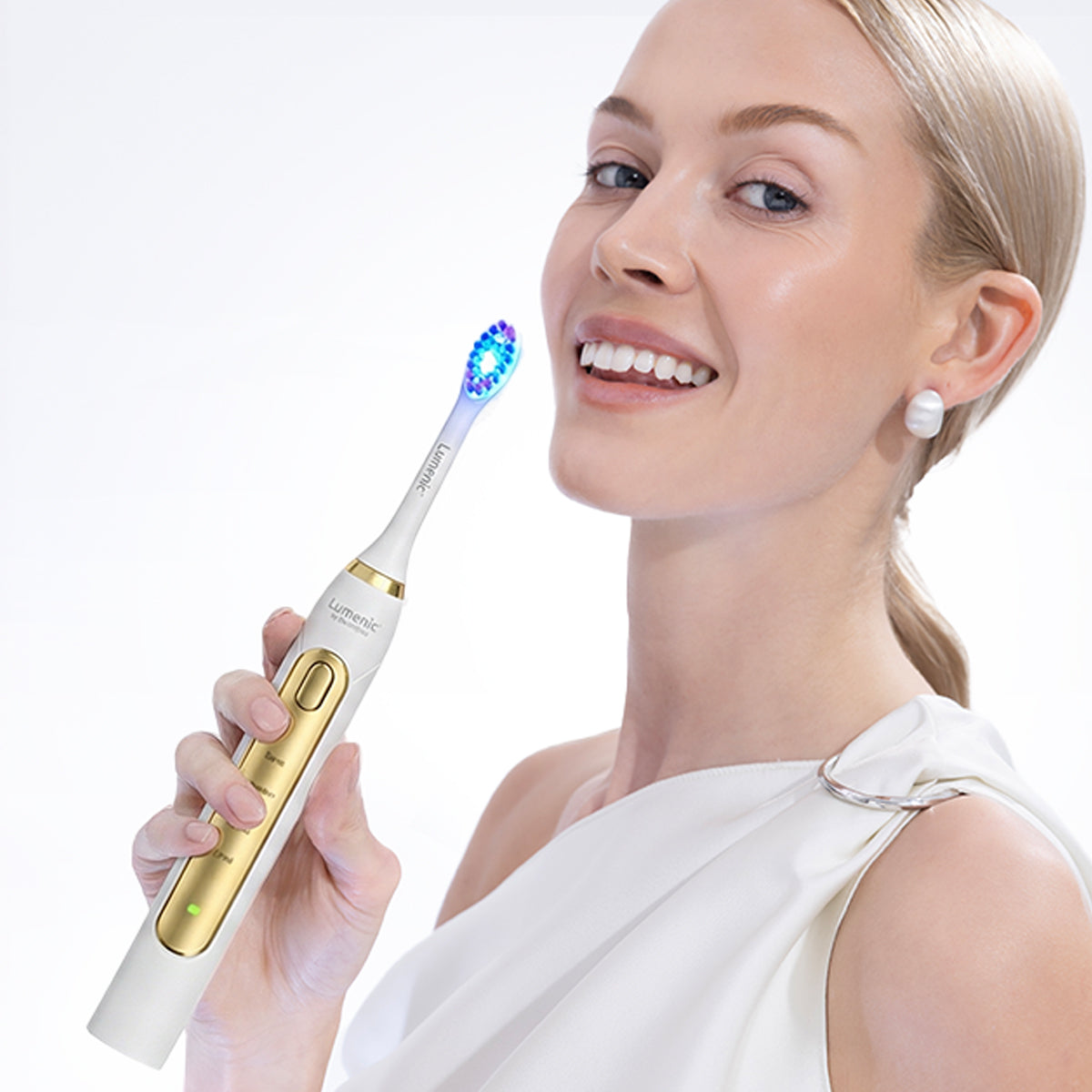 Sistema Lumenic™ de doble luz y 3D-Oscillo™ para un blanco sin dolor